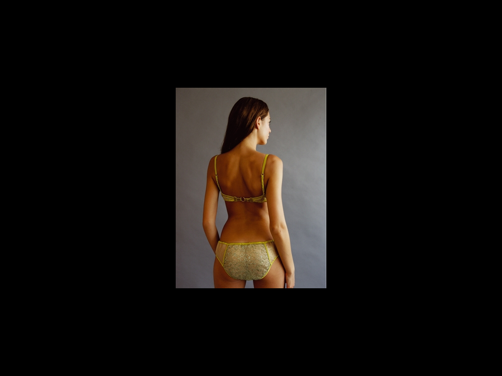 Damaris