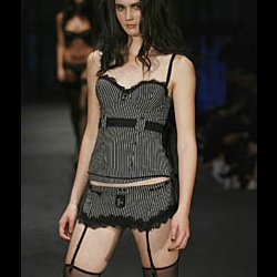 Trelise Cooper Lingerie Autumn winter 2007 - 15221