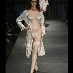 Trelise Cooper Lingerie Autumn winter 2007 - 15231