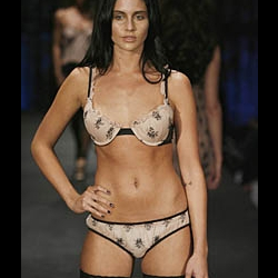 Trelise Cooper Lingerie Autumn winter 2007 - 15251