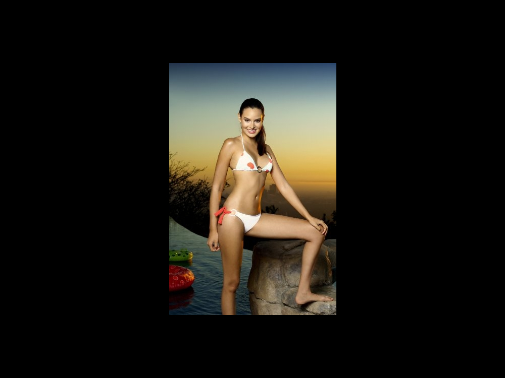1690 Swimwear